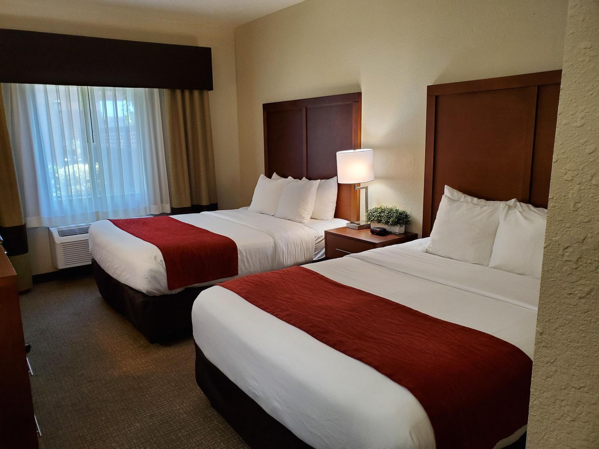 Comfort Inn Medford South Exteriör bild