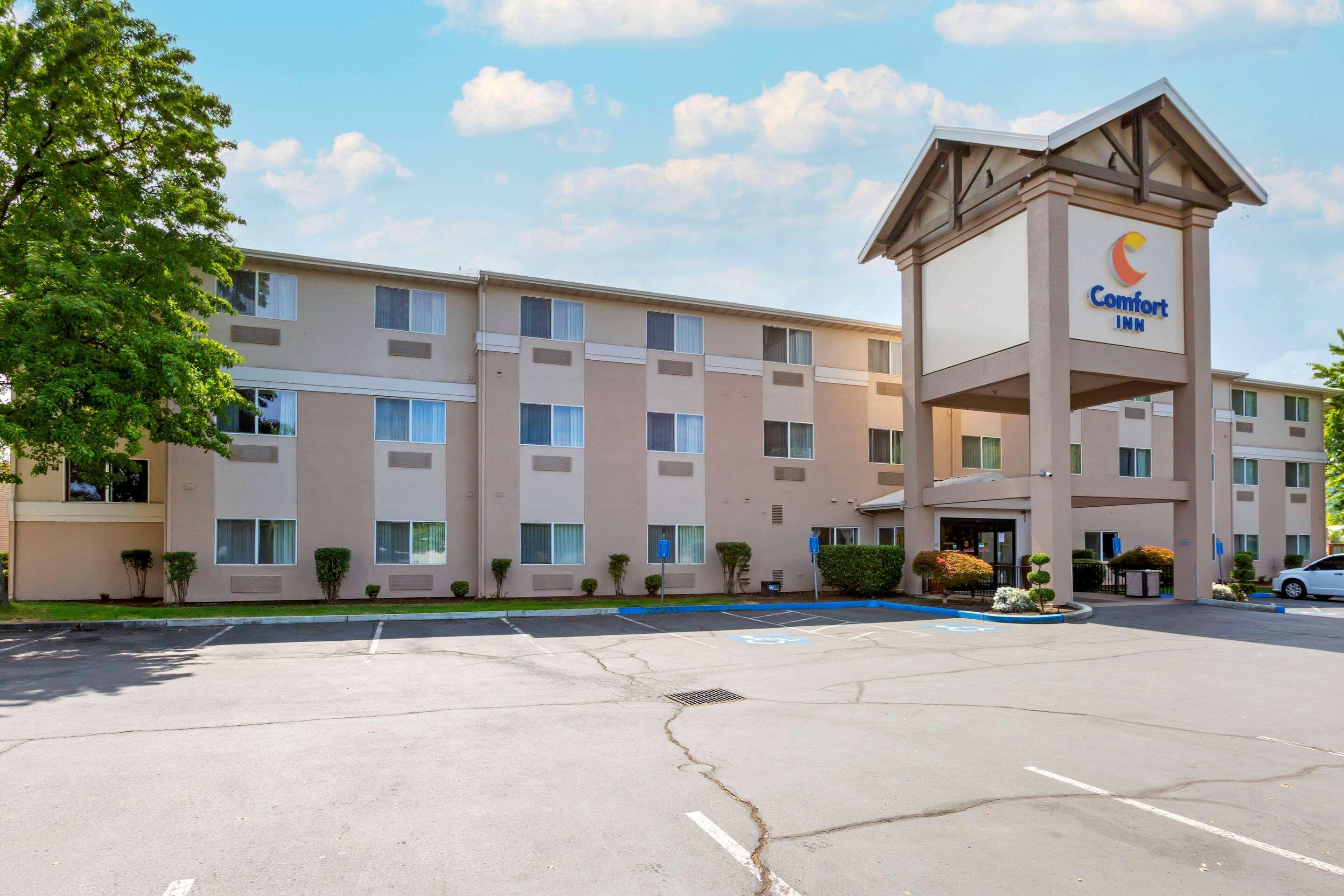 Comfort Inn Medford South Exteriör bild