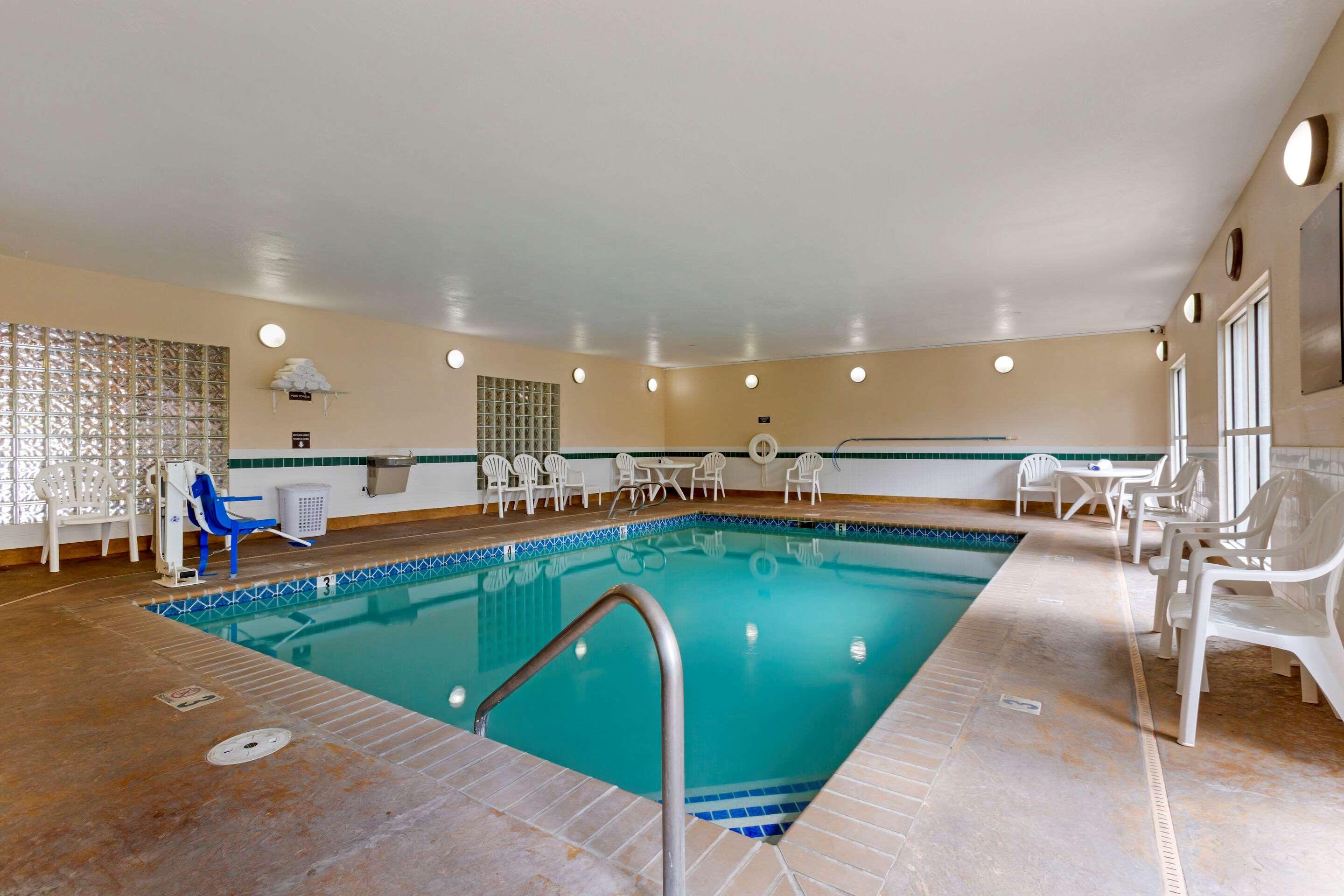 Comfort Inn Medford South Exteriör bild